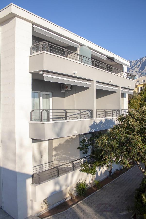 Apartments And Rooms By The Sea Baska Voda, Makarska - 2578 Baška Voda Exterior foto
