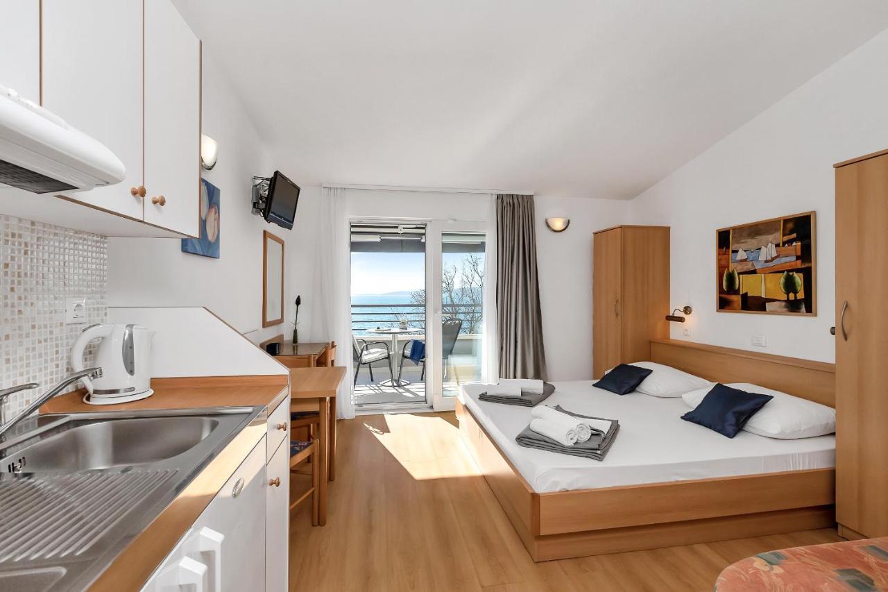 Apartments And Rooms By The Sea Baska Voda, Makarska - 2578 Baška Voda Exterior foto
